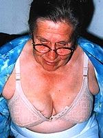 13 Old Women Sex pic