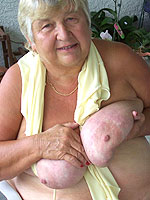 1 Old Women Sex pic