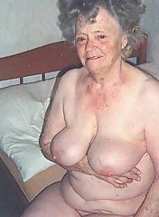 Old naked mom